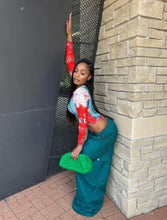 Load image into Gallery viewer, Enter your cool girl era with this top babe, Pair with mini skirt, cute handbag and shoes. Featuring a multi mesh material, a dollar print, long sleeves and a cropped length.