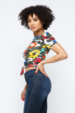 Load image into Gallery viewer, This cute and casual top can be dressed up or down depending on your mood. Complete the look by pairing the alpha camo crop top with jeans, a denim jacket, and white sneakers.