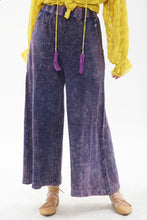 Load image into Gallery viewer, Bring back the 70's with these trendy acid wash French terry wide-leg pants that feature beautiful crystal-embedded buttons. Elastic waistband, Pair with a bodysuit, pumps, or favorite flats and a handbag for the perfect day look.