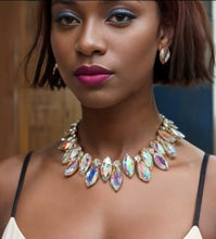 Load image into Gallery viewer, Ice Box Necklace Set - Silver
