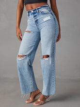 Load image into Gallery viewer, Karia Distressed Straight Leg Jeans with Pockets
