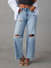 Load image into Gallery viewer, Karia Distressed Straight Leg Jeans with Pockets
