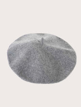 Load image into Gallery viewer, We&#39;re obsessing over this chic light gray beret! This classic style beret features a woven wool material. Pair with dangle earrings and your favorite outfit and voila! Your outfit is complete!
