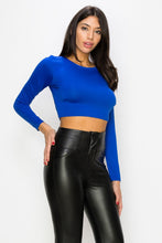 Load image into Gallery viewer, Keep it casual and chic with our crop top that is essential to your layered outfits! The top features a crew neck, long sleeves, and a cropped hem. Featuring a knit fabric that offers a form-hugging fit with a moderate stretch. Complete look with our Hybrid Dream Jeans and some transparent high heels.
