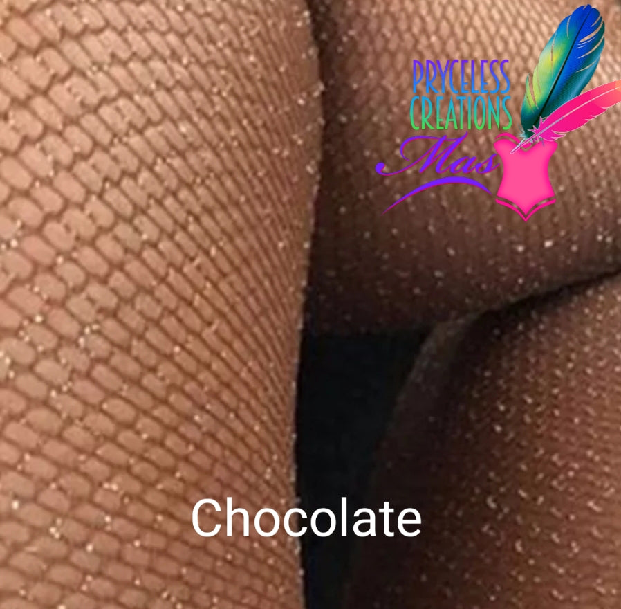 Our cute and sexy eye-catching fishnet hosiery is perfect for women of all shades, golden glitter style, 5 amazing unique shades. Our waistband provides both flexibility and versatility with smooth micro net to blend with your natural skin tone.