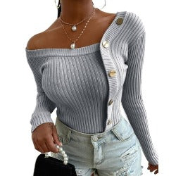 This lightweight sweater is an essential for the new season! Perfect for those cooler weather days. This sweater comes in a cable knit material, button details and long sleeves. Pair this with your favorite high rise denim jeans, high heels or boots and gold hoop earrings for a complete look. 